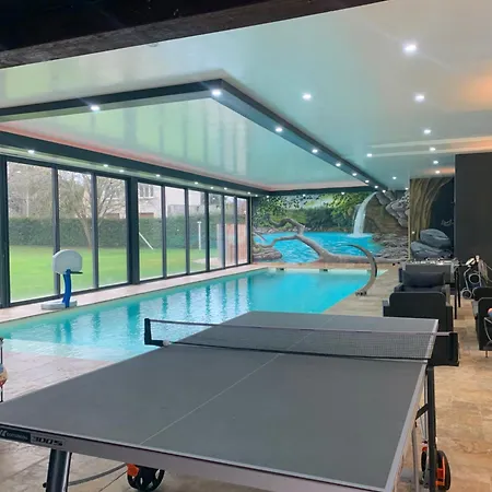 Logement @ 10 Personnes Avec Piscine Interieure 31 Degres Zoo De La Fleche 24 H Du Mans Exterior foto